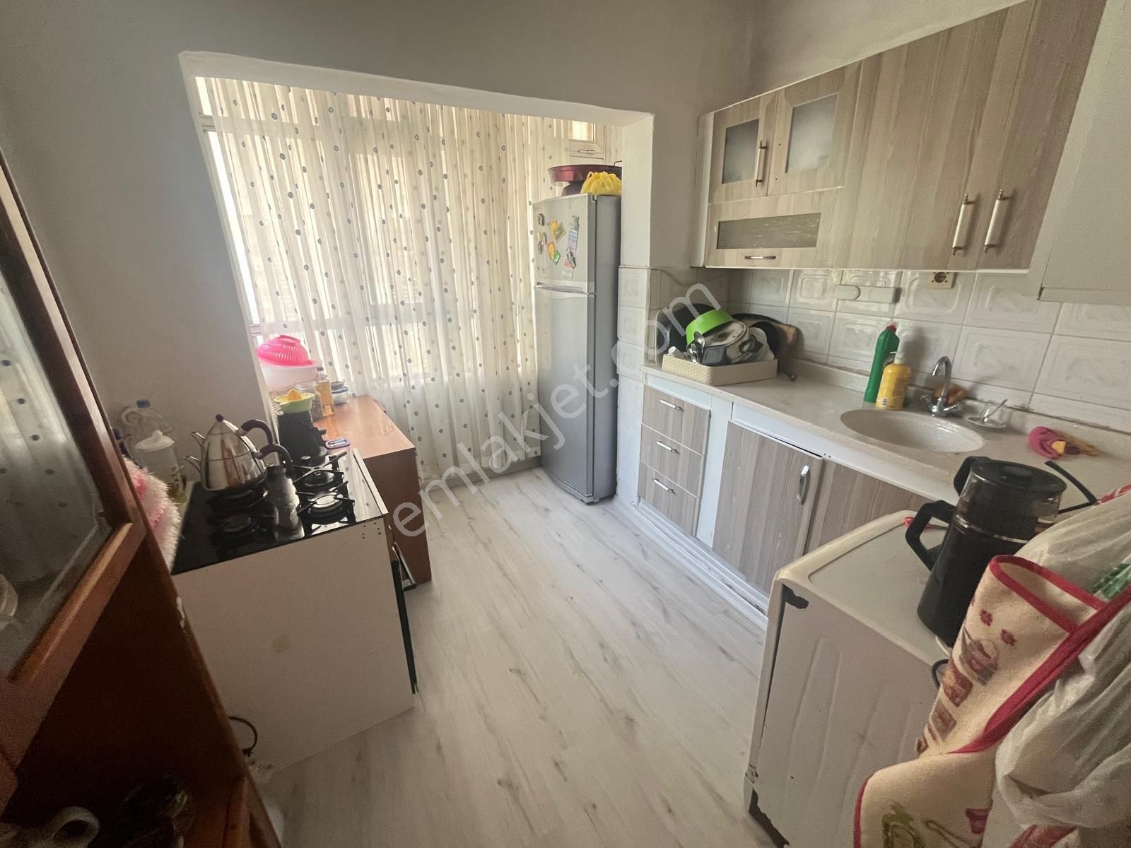 Prestij'den Hamidiye'de Ayrı Mutfak Geniş Oturumlu 2+1 Daire - Görsel 6