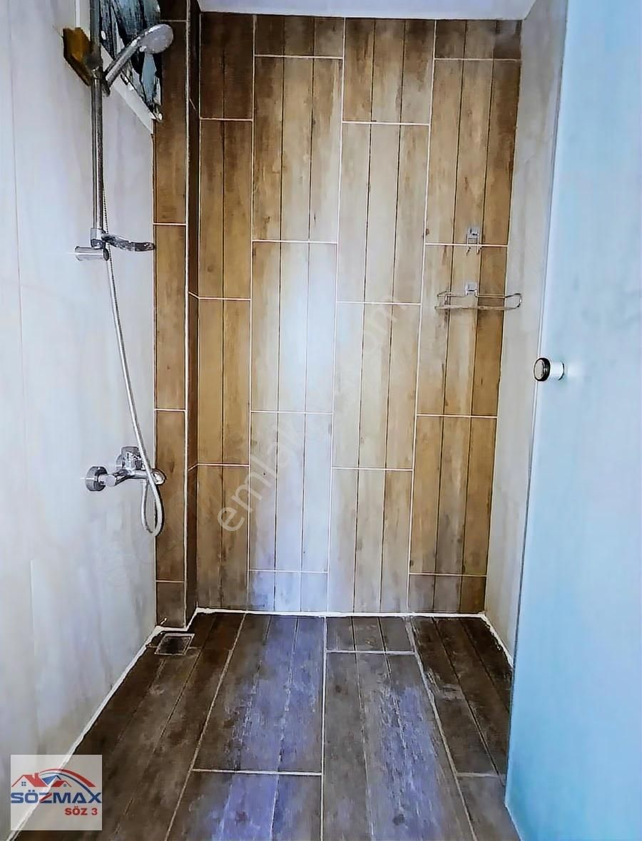 Ertuğrul Gazi Mahallesinde Çift Banyo Kiralık 3+1 Daire - Görsel 2