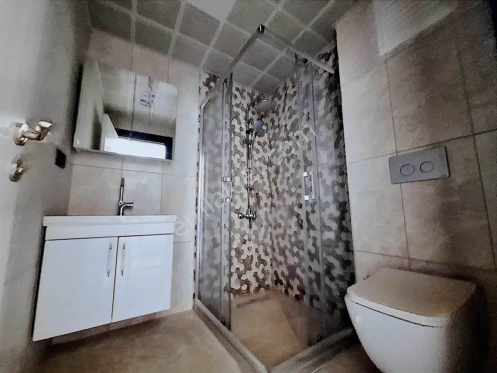 İncek Emlak'tan Geniş M2 Masrafsız İskanlı 1+1 Satılık Daire - Görsel 22