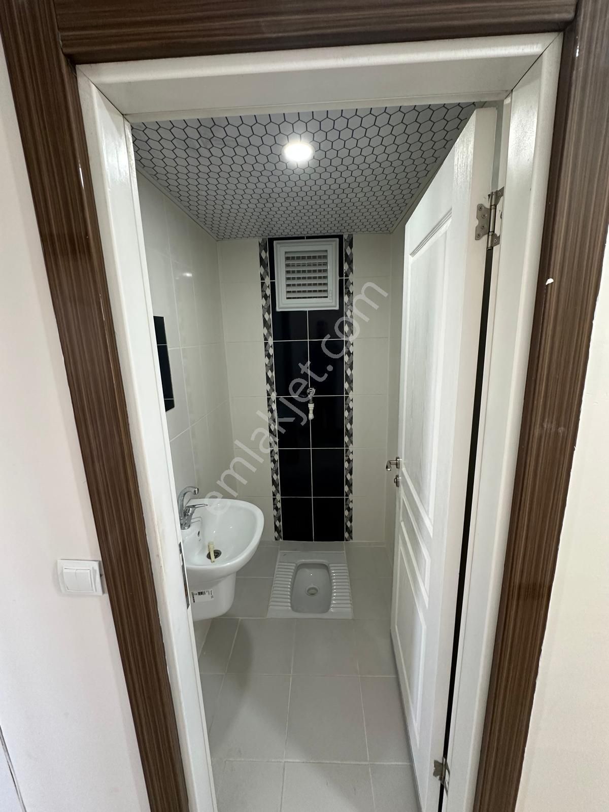 Winstown Avm Civarı Ara Kat Kiralık 3+1 Daire - Görsel 11