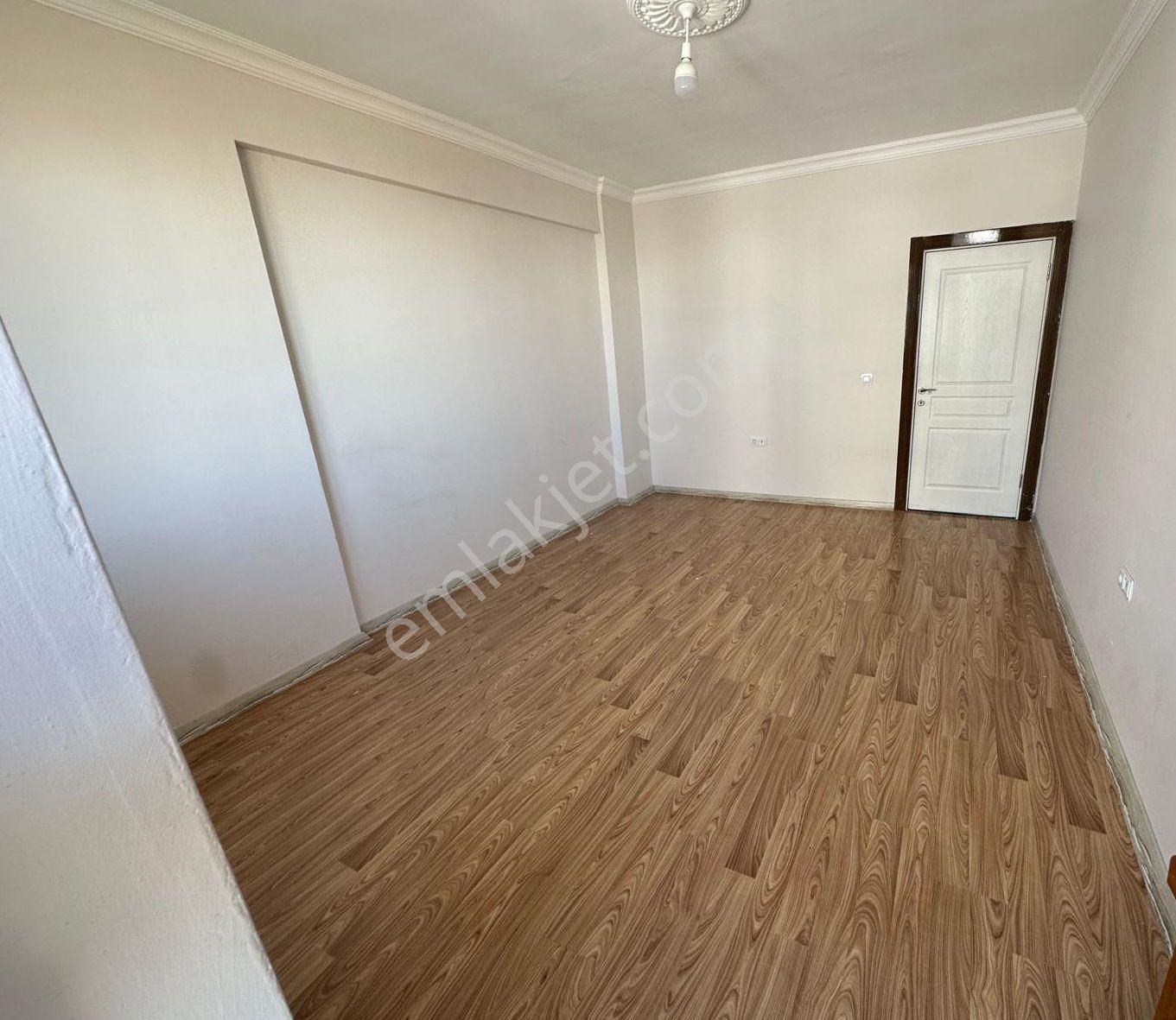 Winstown Avm Civarı Ara Kat Kiralık 3+1 Daire - Görsel 8