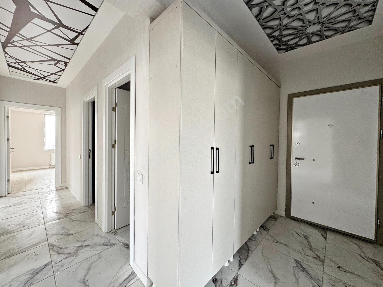 3+1 10.kat Sıfır Site İçi Cepheleri Açık Oturuma Hazır İskanlı - Görsel 32