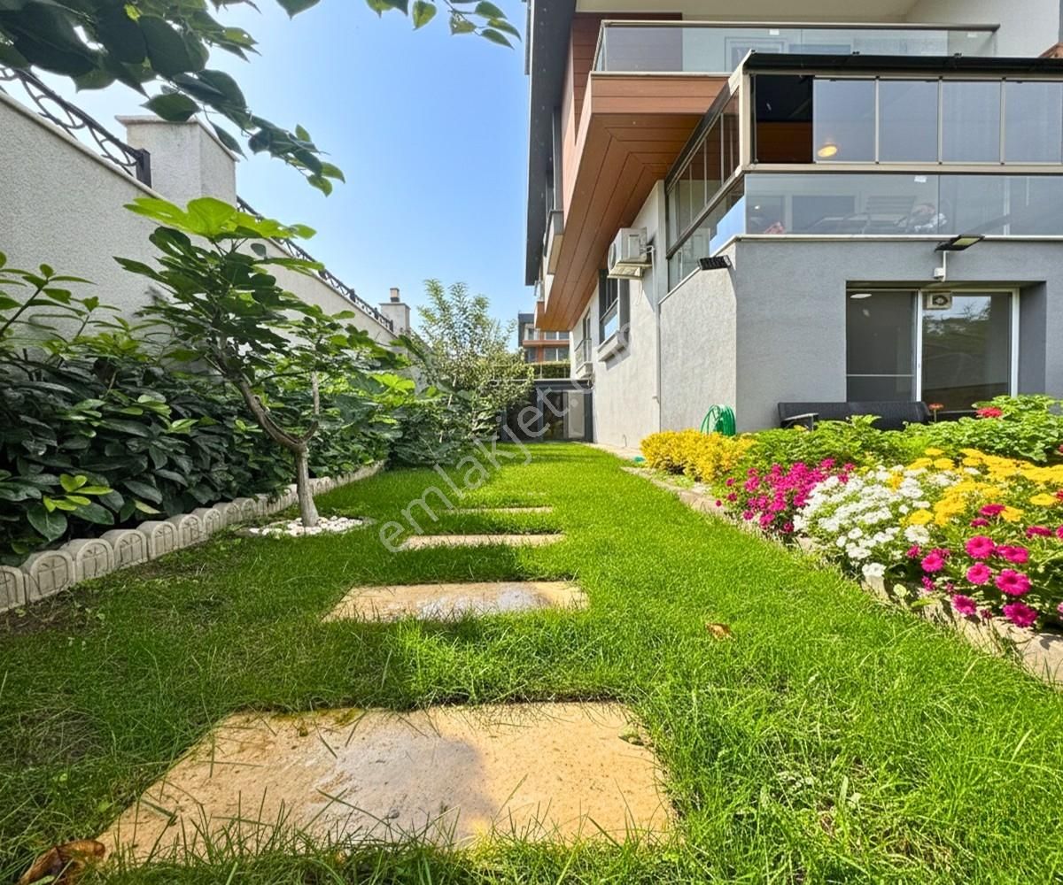 Full Konseptli Eşsiz Deniz Manzaralı Site İçi Asansörlü Villa - Görsel 2