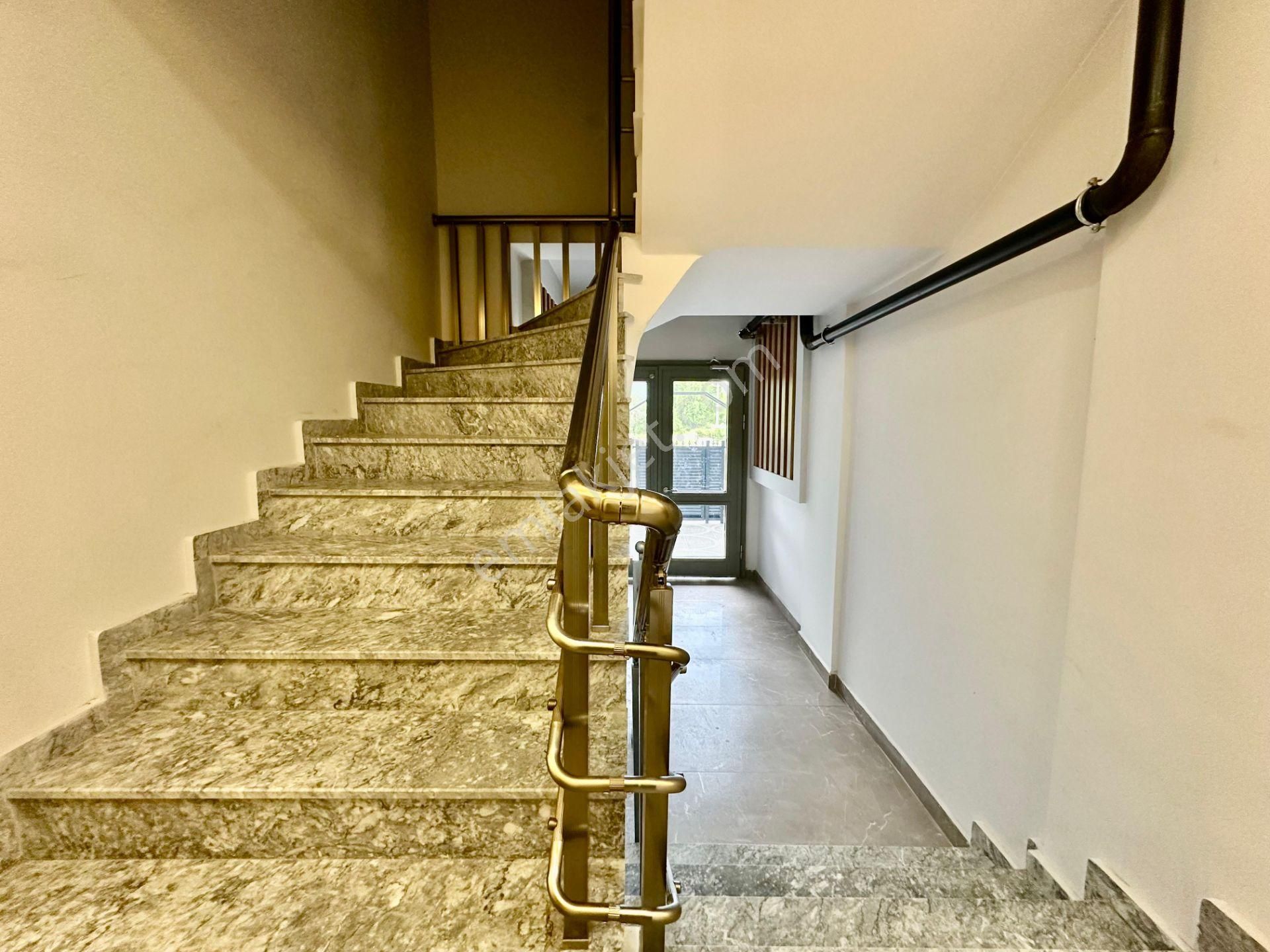 ꧁ay Emlaktan꧂akçay'da Denize Yürüme Mesafesinde Arakat Sıfır Ultra Lüx Satılık 1+1 Daire - Görsel 34