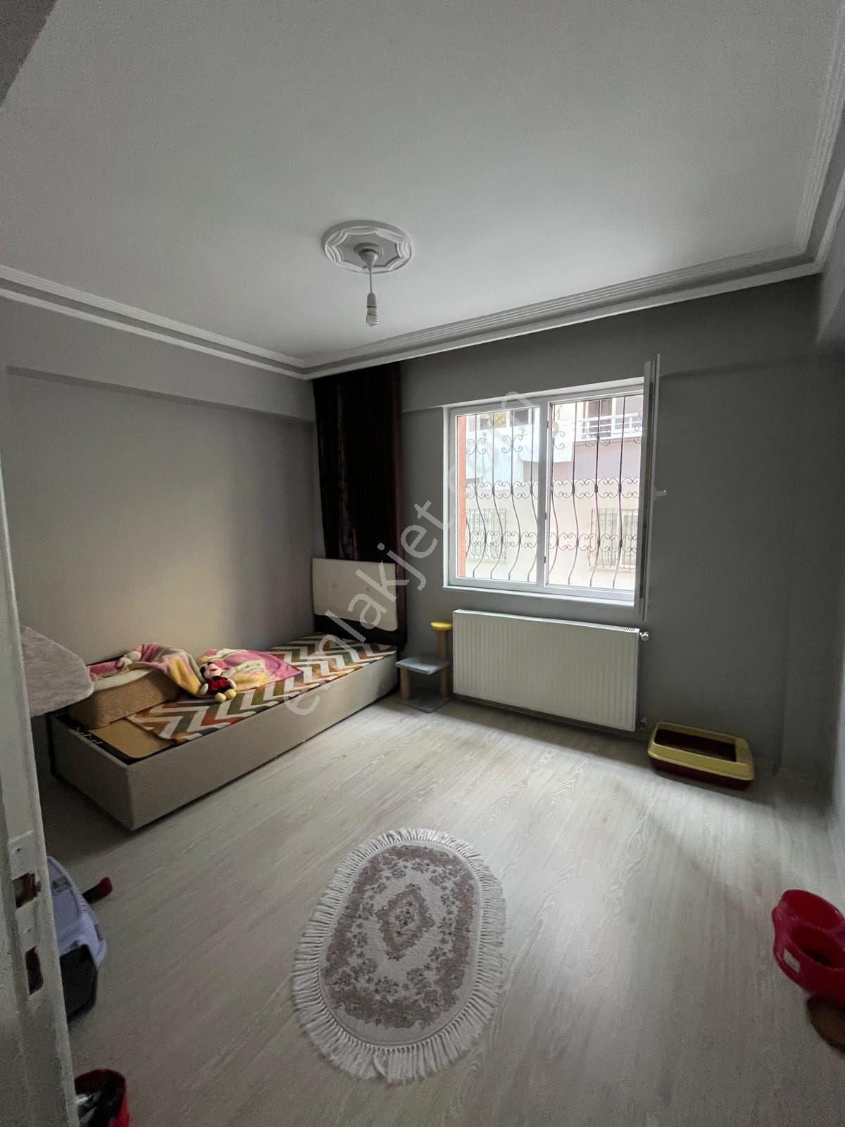 Rekoor Emlaktan Canik Belediye Evlerinde 3+1 Eşyalı Satılık Daire - Görsel 8