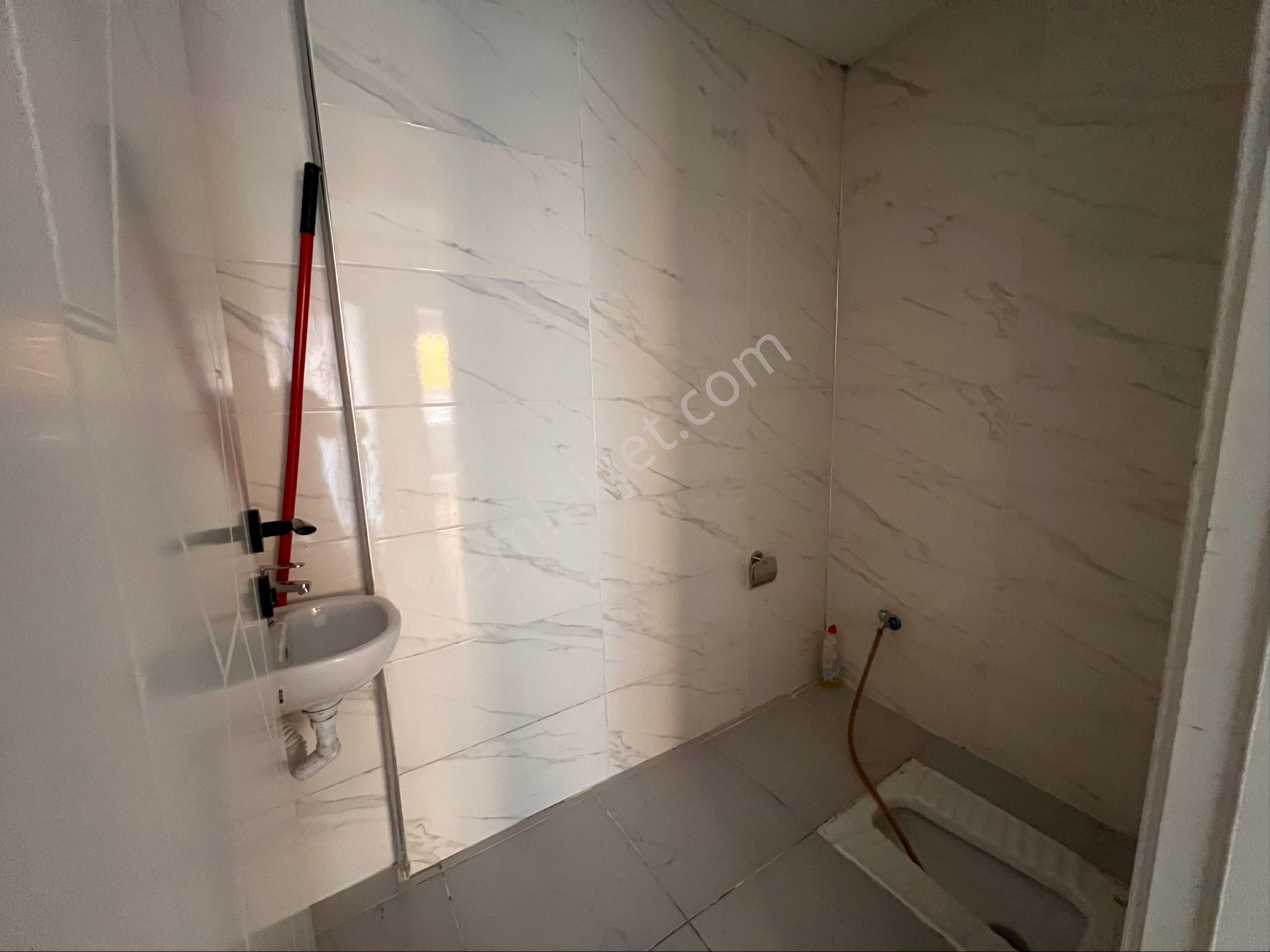 Alanya Mahmutlarda Merkezi Konumda Kiralık 3+1 Ayrı Mutfak Daire - Görsel 6