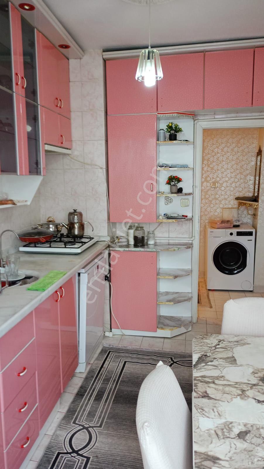 Plevne Mah*cadde Üzeri*2.ara Kat*110 M²*merkezi Konum*3+1*iskanlı*kredi Limiti Yok*çift Balkon - Görsel 7