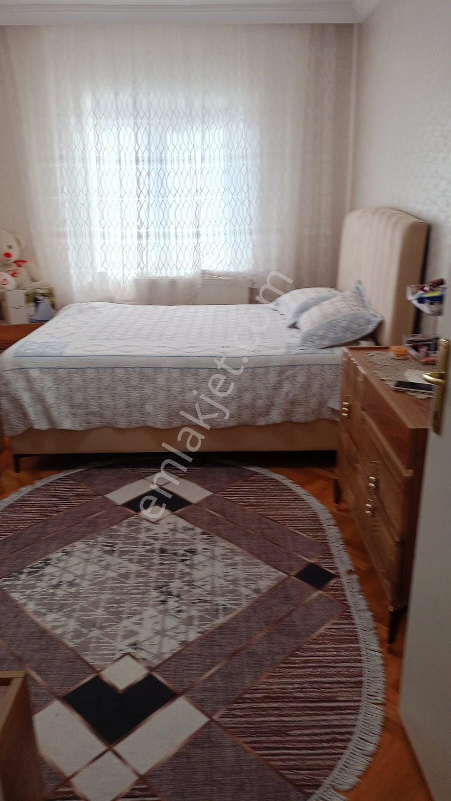 Plevne Mah*cadde Üzeri*2.ara Kat*110 M²*merkezi Konum*3+1*iskanlı*kredi Limiti Yok*çift Balkon - Görsel 9