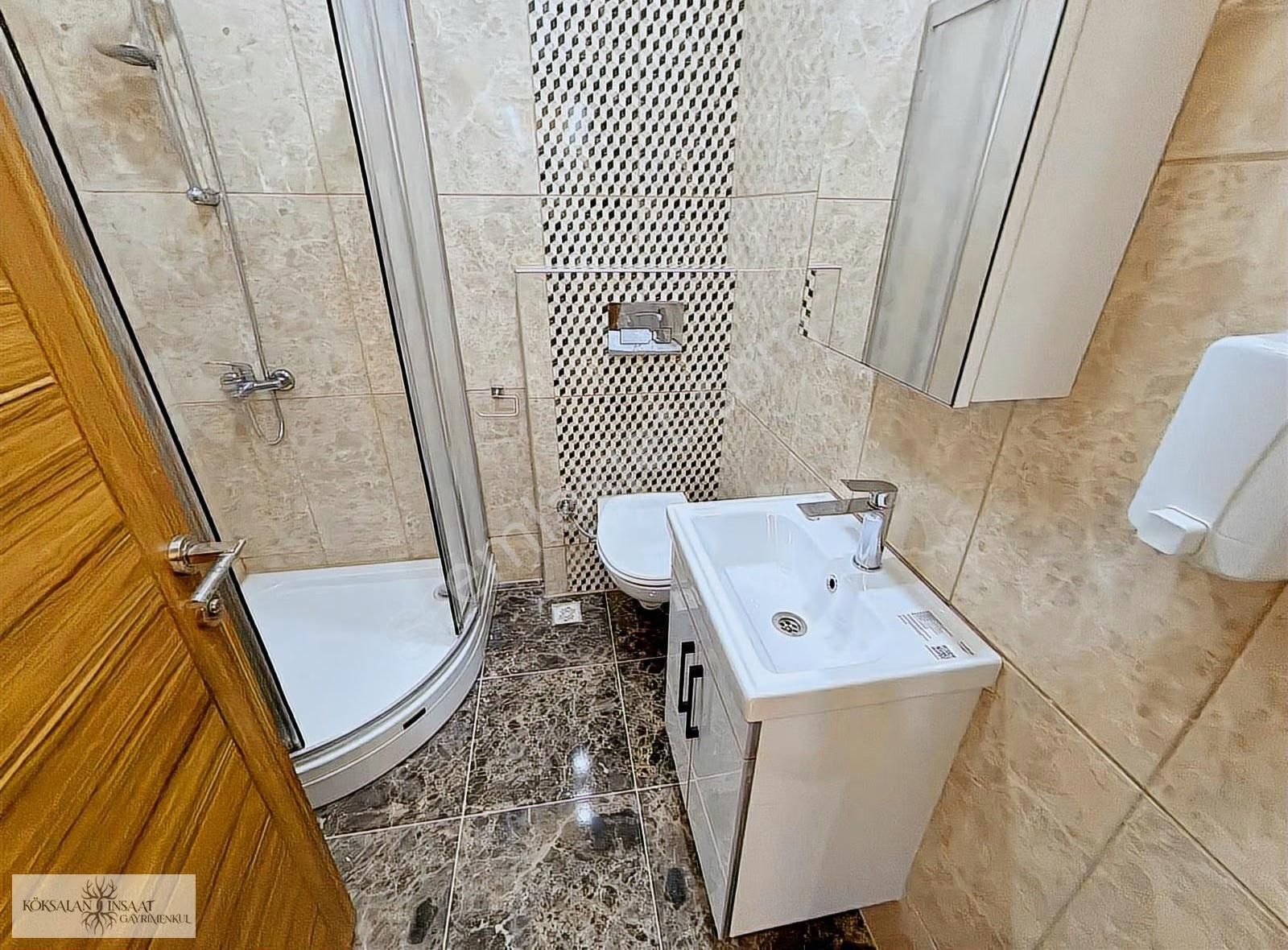 Köksalan'dan Metroya Yakın Ayrı Mutfaklı Kapalı Otoparklı 2+1 - Görsel 4