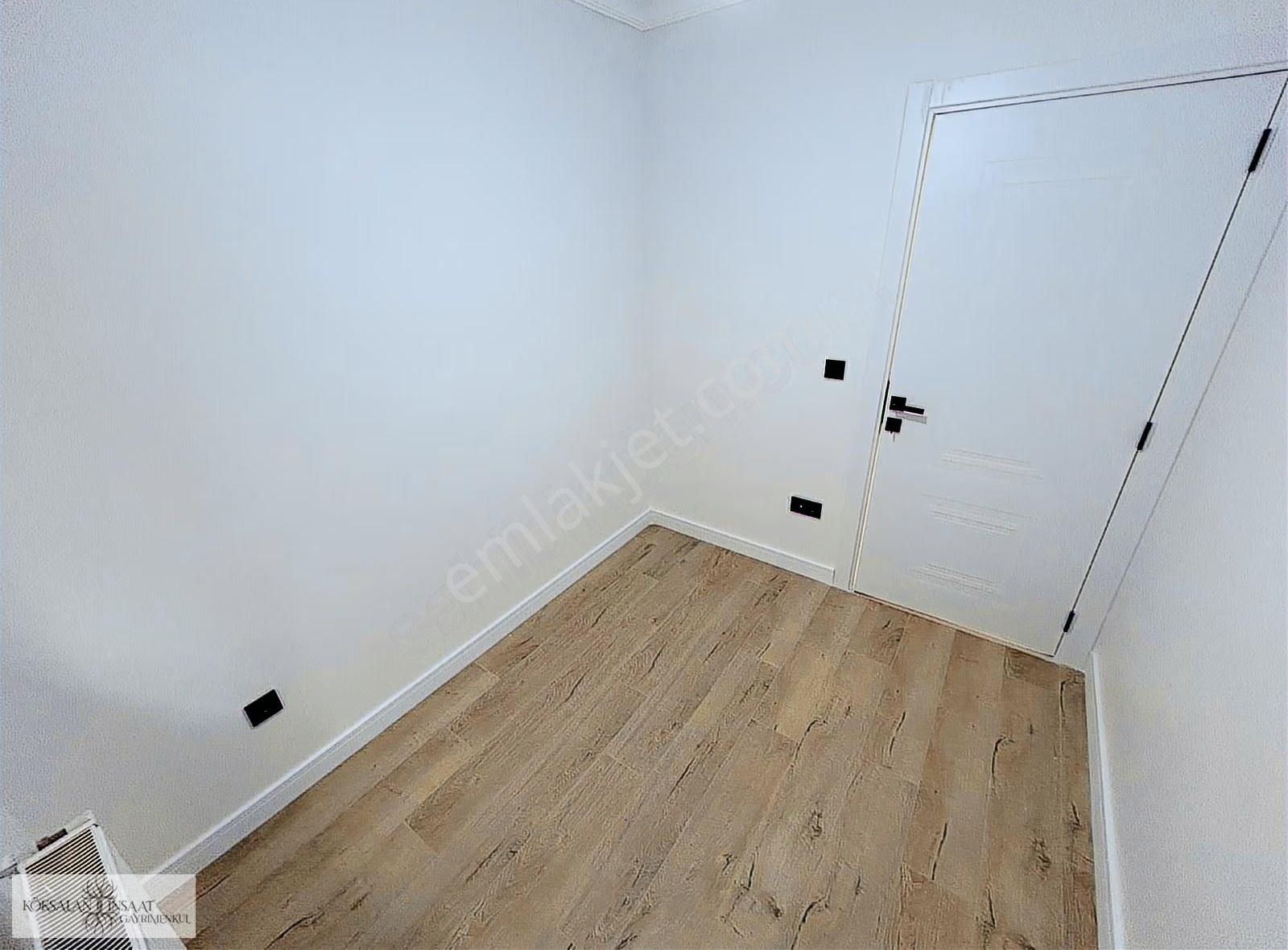 Köksalandan Çınarda Marmaraya Yürüme Mesafesinde Ayrı Mutfak 2+1 - Görsel 14