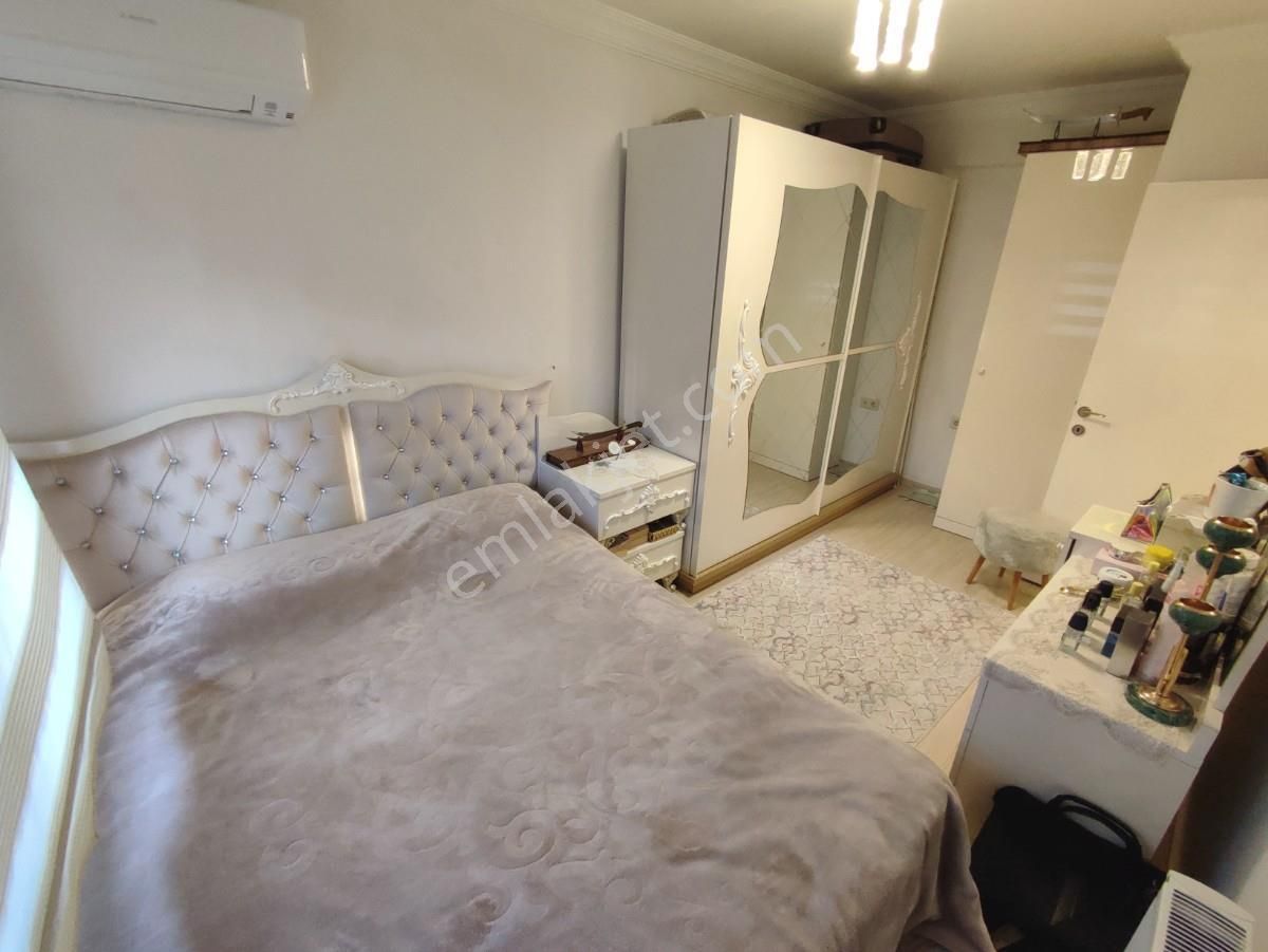 Karşıyaka Şemiklerde İzban Yakını Ara Kat Kiralık 2+1 Daire - Görsel 18