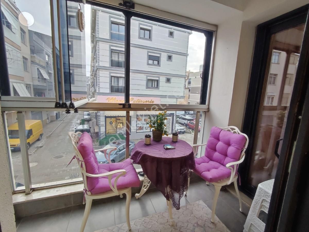 Karşıyaka Şemiklerde İzban Yakını Ara Kat Kiralık 2+1 Daire - Görsel 9