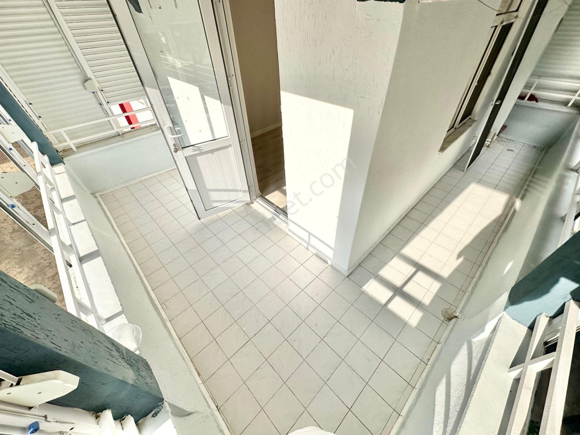 ꧁ay Emlaktan꧂ Akçay'da Ön Cephe Arakat İçi Komple Yapılı Panjurlu Satılık 3+1 Geniş Daire - Görsel 30