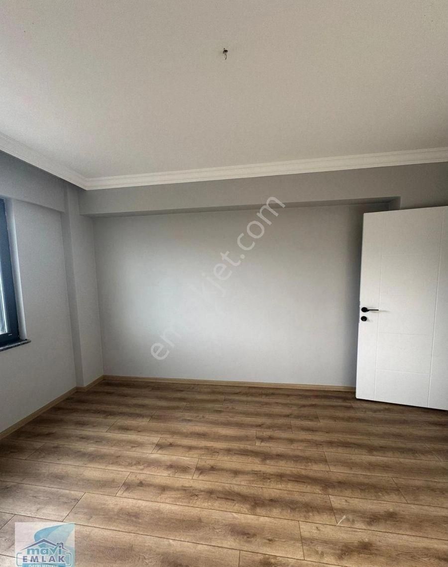 Bandırma Mavi Emlaktan Yeni Mahallede 3+1 Lüks Kiralık Daire - Görsel 24