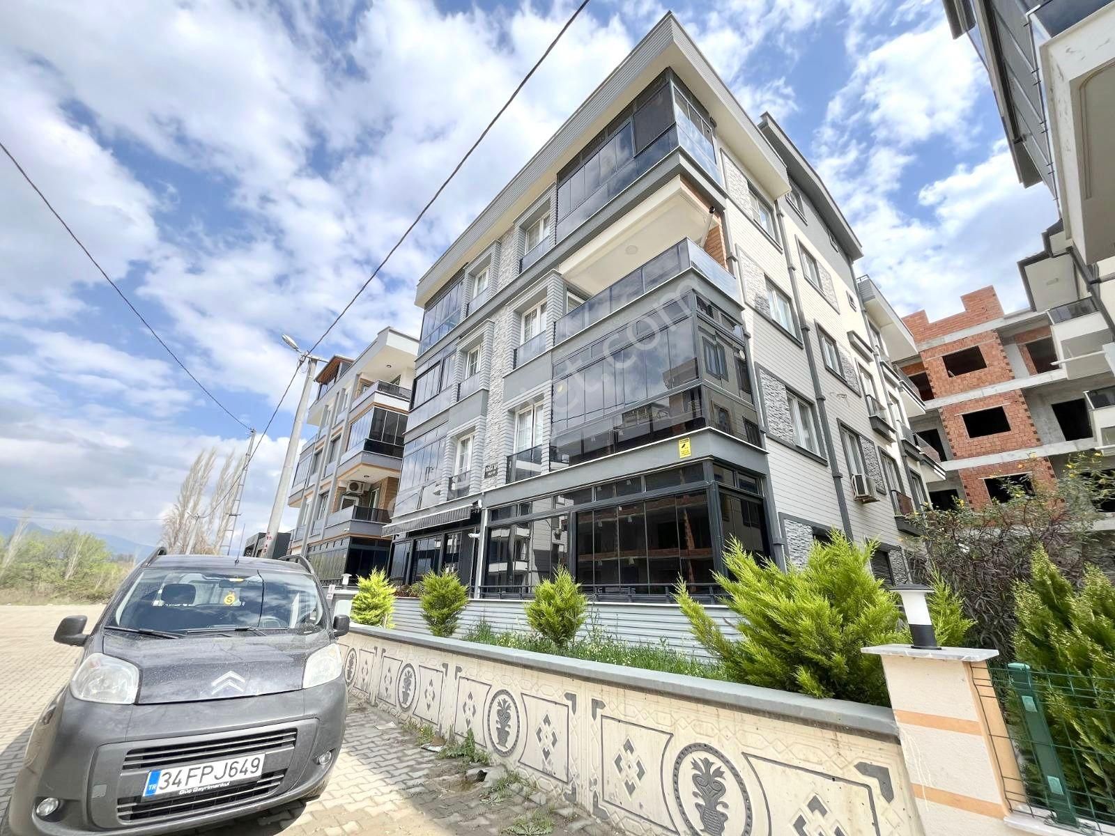 🏡 Referans'tan Akçay'da Kombili Cam Balkonlu 1+1 Daire