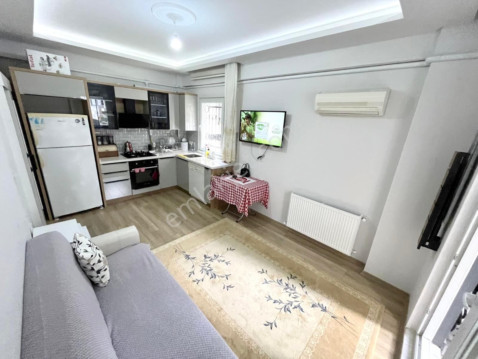 🏡 Referans'tan Akçay'da Kombili Cam Balkonlu 1+1 Daire - Görsel 32