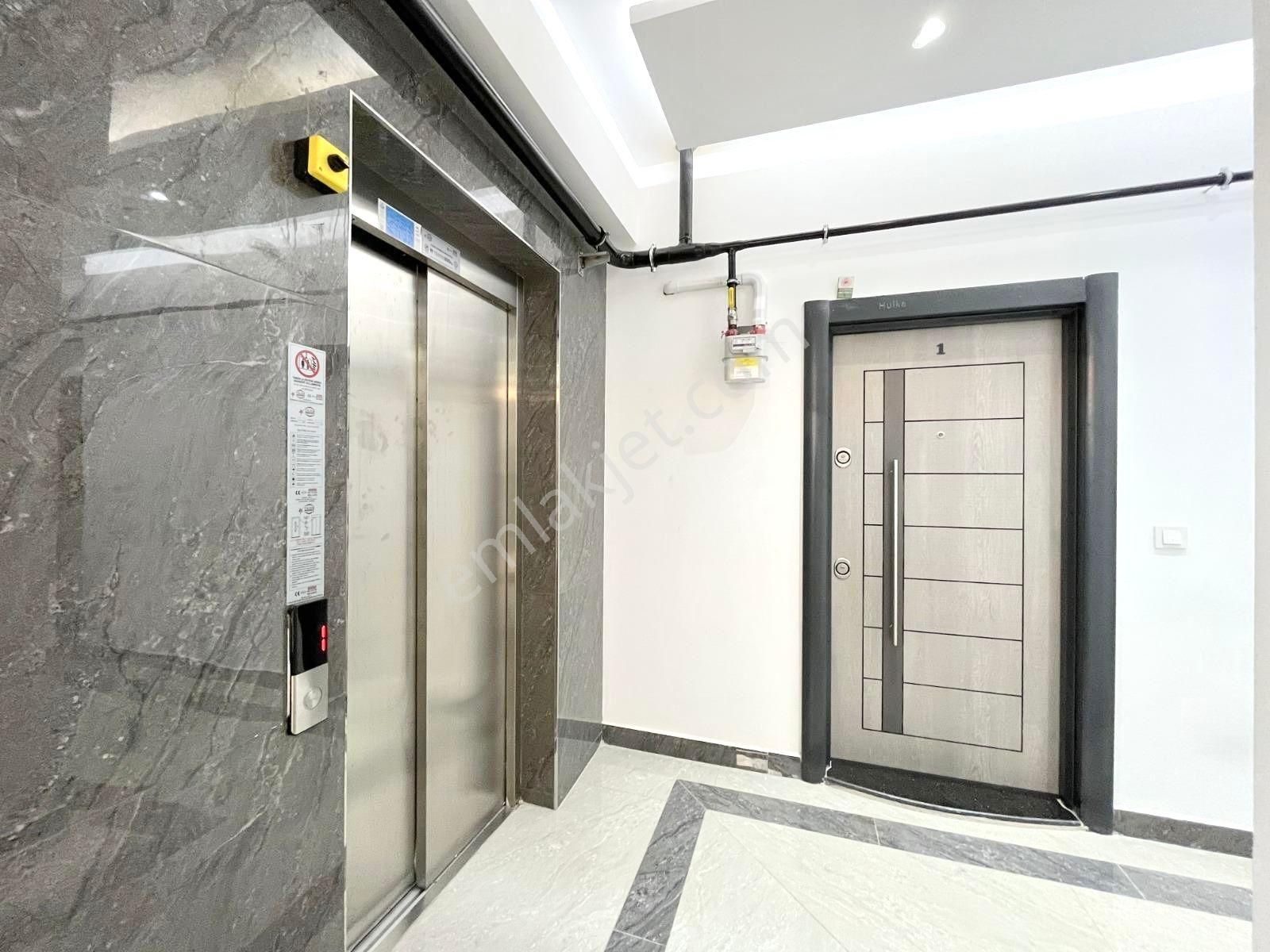 🏡 Referans'tan Akçay'da Kombili Cam Balkonlu 1+1 Daire - Görsel 24