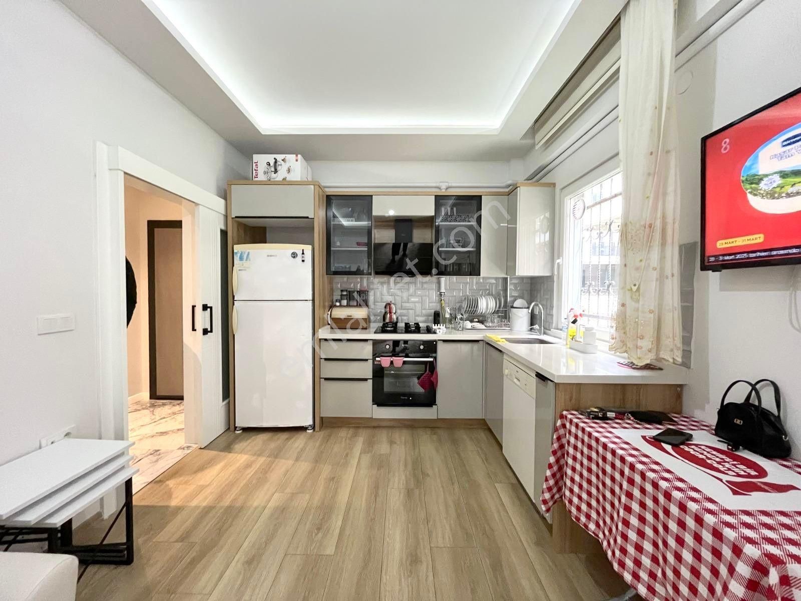 🏡 Referans'tan Akçay'da Kombili Cam Balkonlu 1+1 Daire - Görsel 31