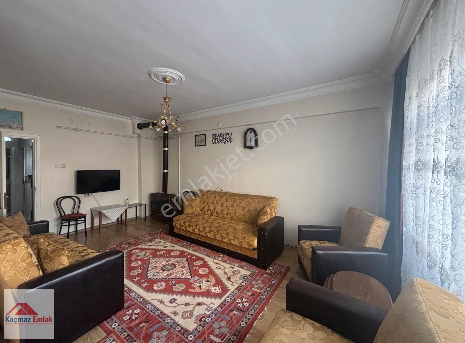 Dikkat !!! Fırsat Acill Kadıköyde Satılık 2+1 Eşyalı Dairemiz - Görsel 14