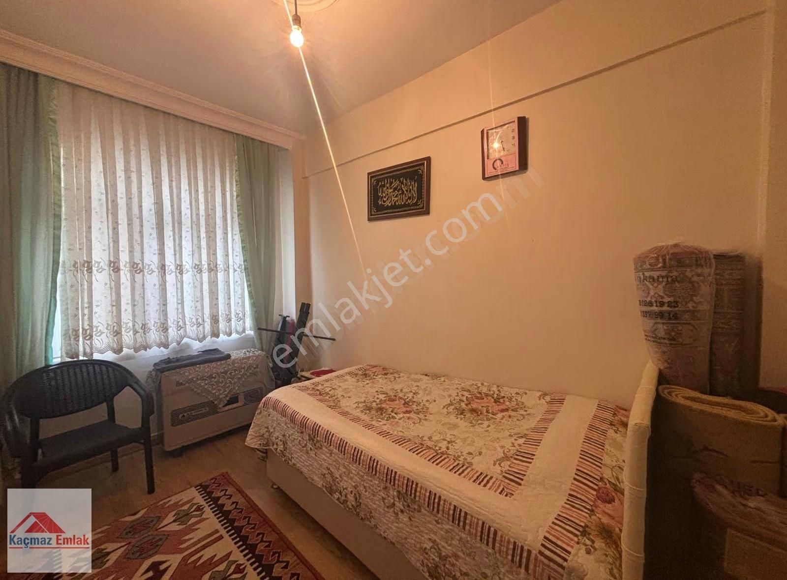 Dikkat !!! Fırsat Acill Kadıköyde Satılık 2+1 Eşyalı Dairemiz - Görsel 8