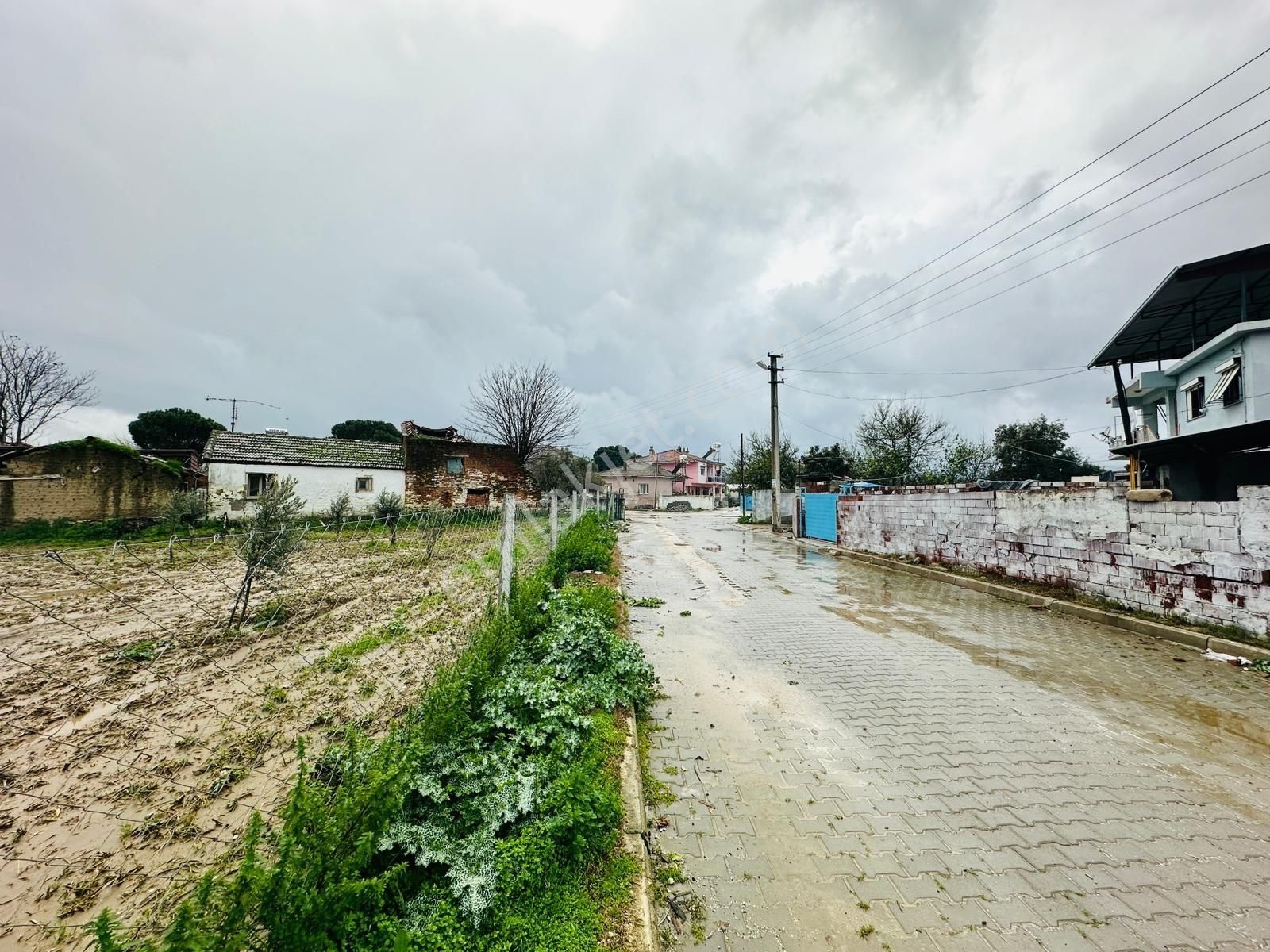 İzmir Torbalı'da Subaşı Mahallesi'nde Satılık Arsa - Görsel 15