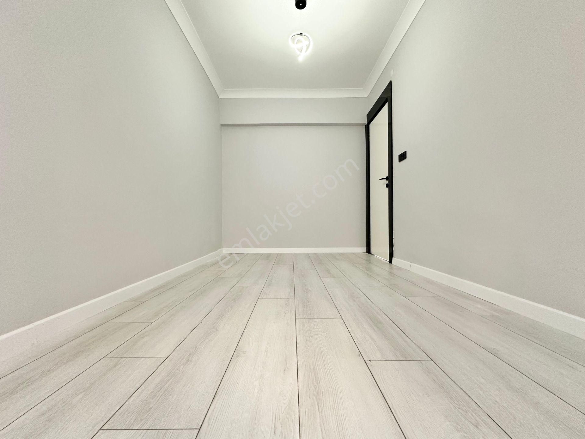 ꧁ay Emlaktan꧂akçay Merkezde Denize 100 Mt Ahçe Kullanımlı Müstakil Tadında Satılık 2+1 Lüx Daire - Görsel 11