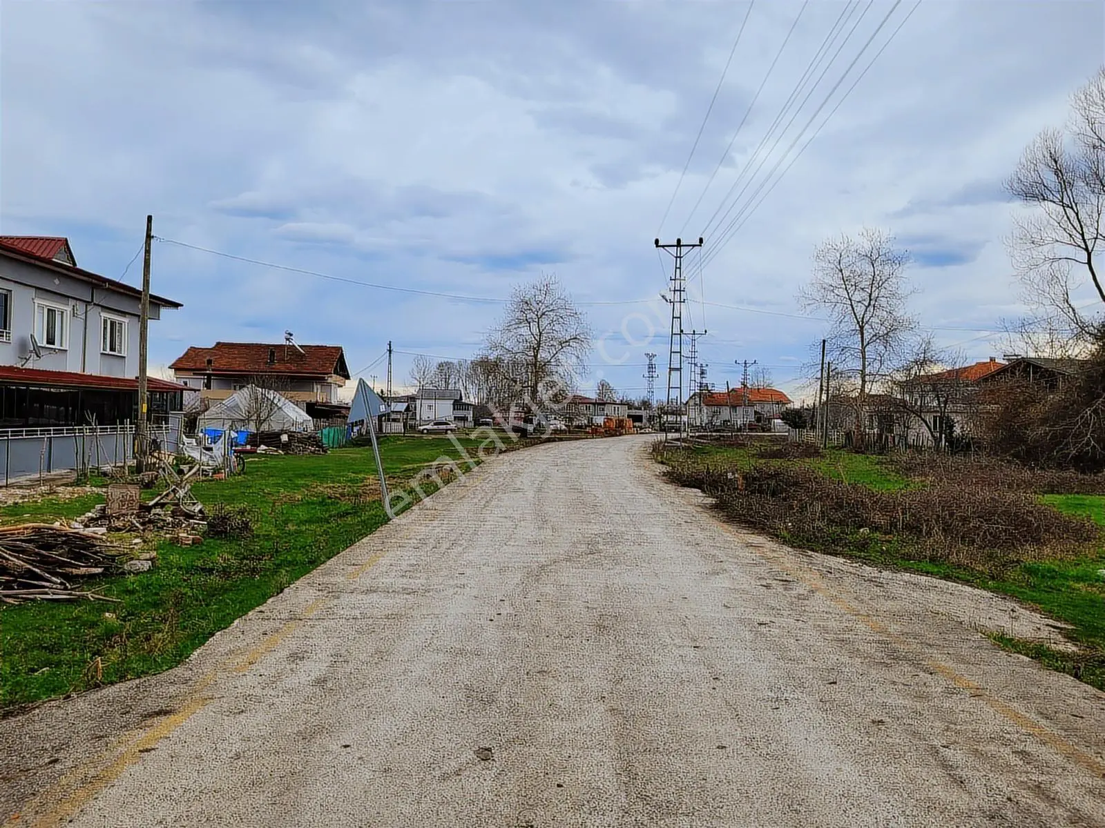 Mavi Atlastan Terme Beşikli De Yola Cephe Satılık Tarla - Görsel 9