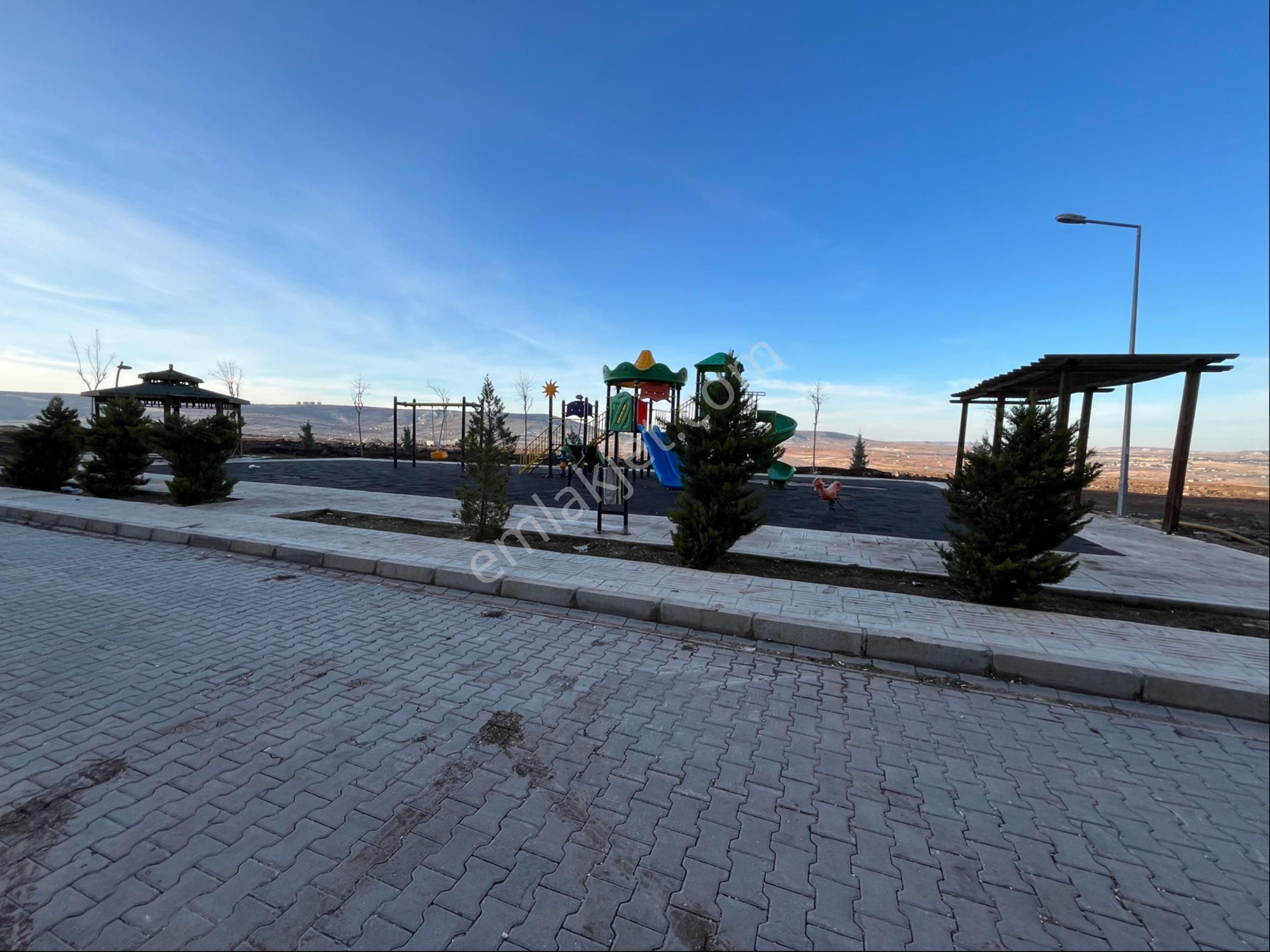 619 Konutlarında Satılık Devirli Daire - Görsel 2