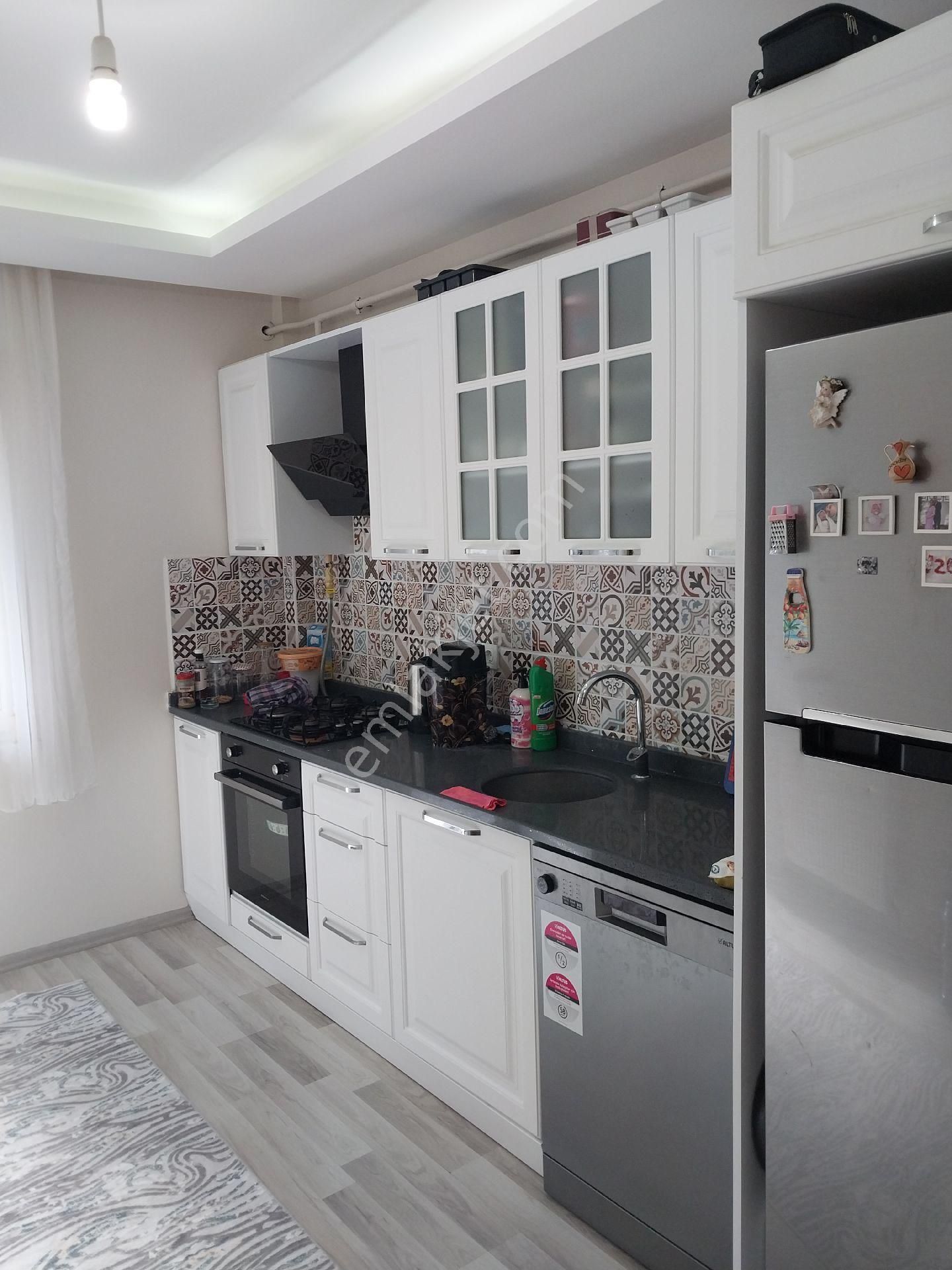 Tekirdağ Süleymanpaşa Gayrimenkulden Satılık Daire Zafer Mah 2+1daire 2ci Kat Asansörlü İskanli