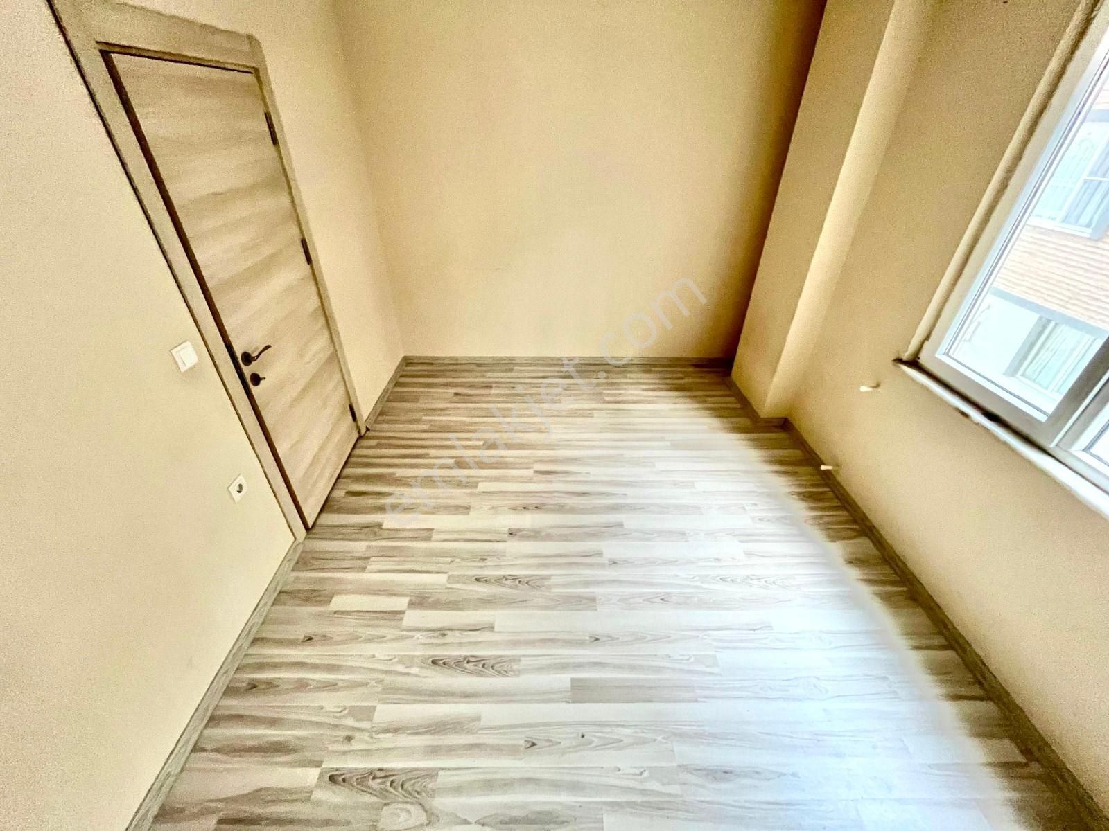 🏡 Referans'tan Altınkum'da Ara Kat Asansörlü Şık Tasarımlı 1+1 Daire - Görsel 34