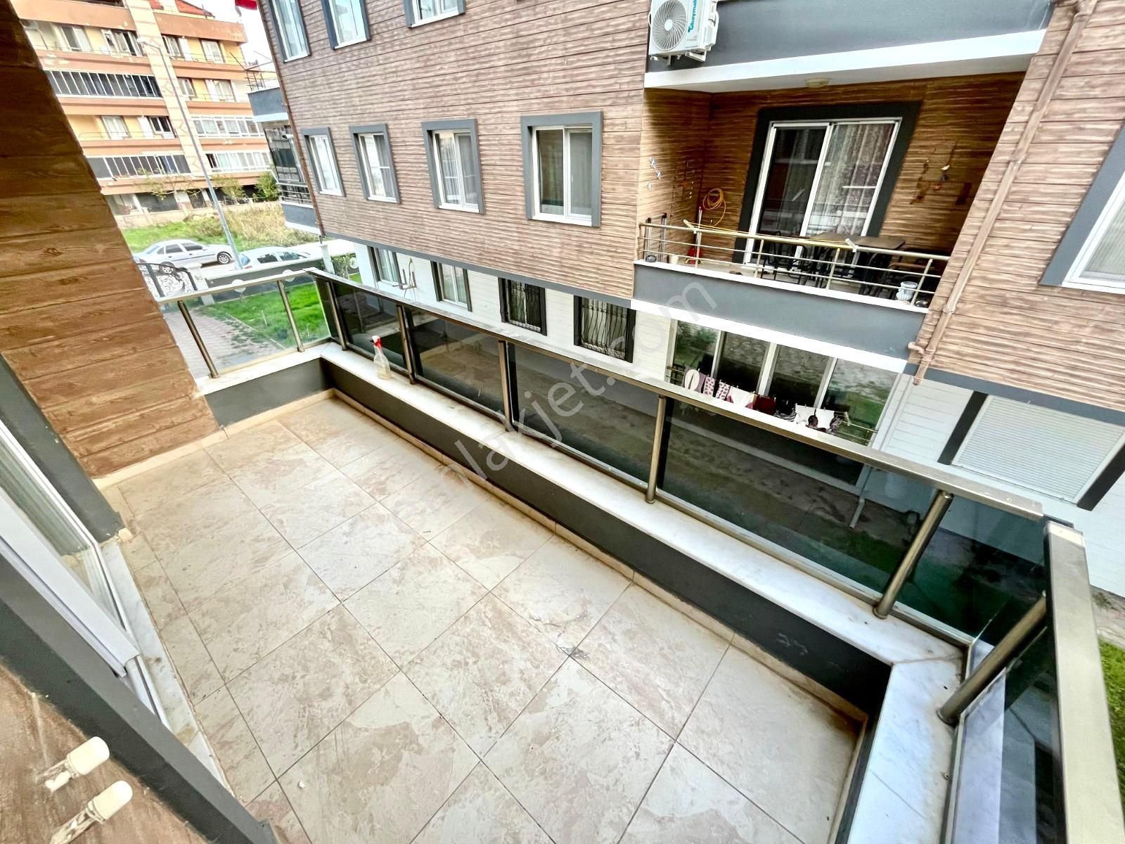 🏡 Referans'tan Altınkum'da Ara Kat Asansörlü Şık Tasarımlı 1+1 Daire - Görsel 13