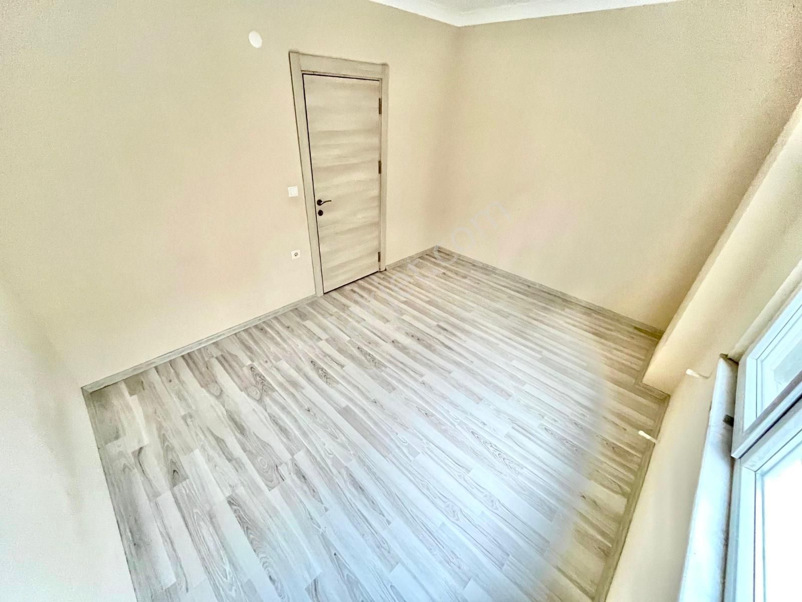 🏡 Referans'tan Altınkum'da Ara Kat Asansörlü Şık Tasarımlı 1+1 Daire - Görsel 29