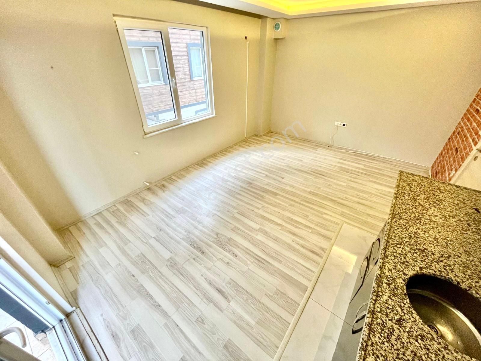 🏡 Referans'tan Altınkum'da Ara Kat Asansörlü Şık Tasarımlı 1+1 Daire - Görsel 3