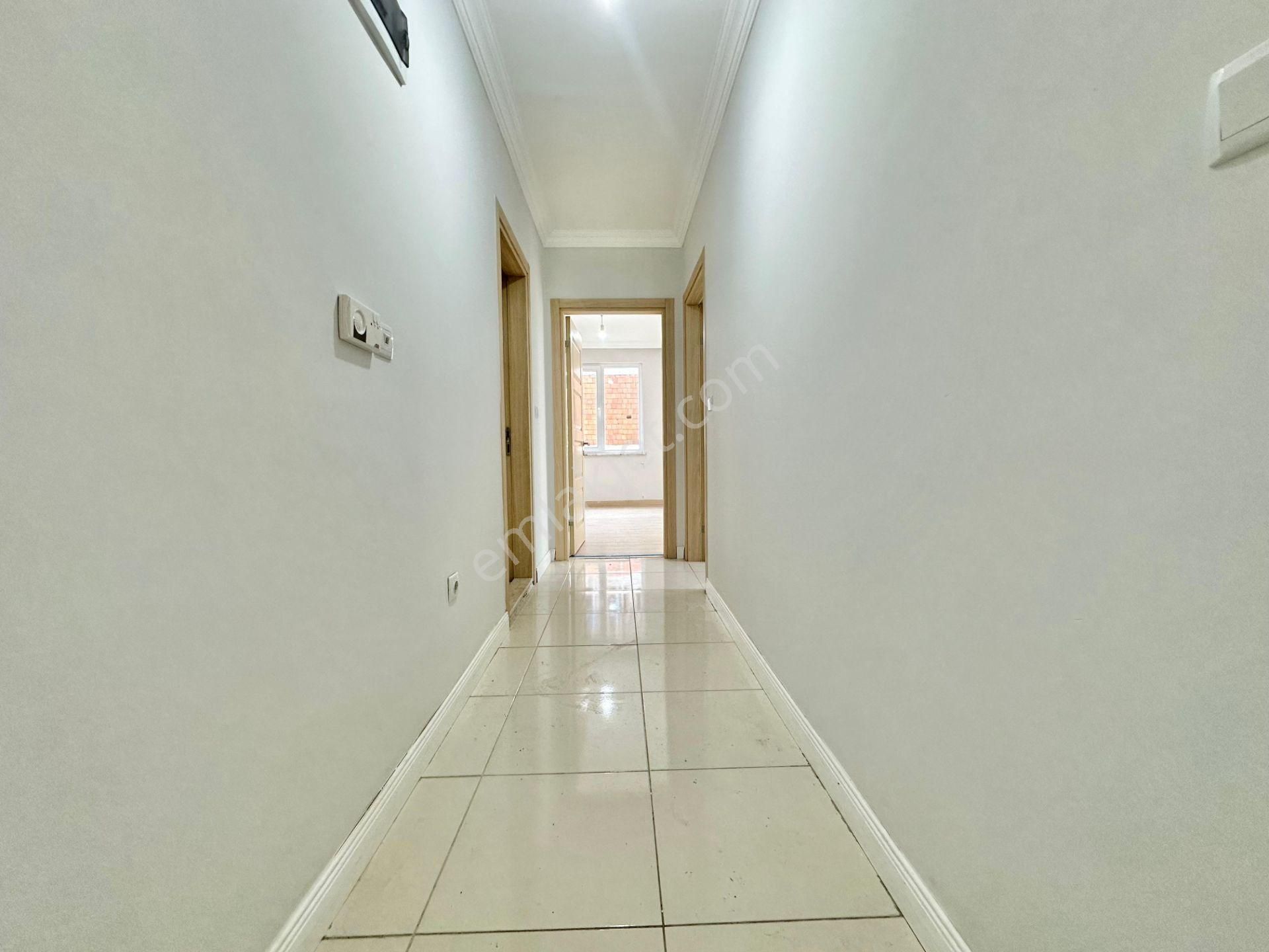 ꧁ay Emlak'tan꧂akçay'da Arakat Ayrı Mutfaklı Geniş Kapalı Balkonlu Arakat Satılık 2+1 Geniş Daire - Görsel 23