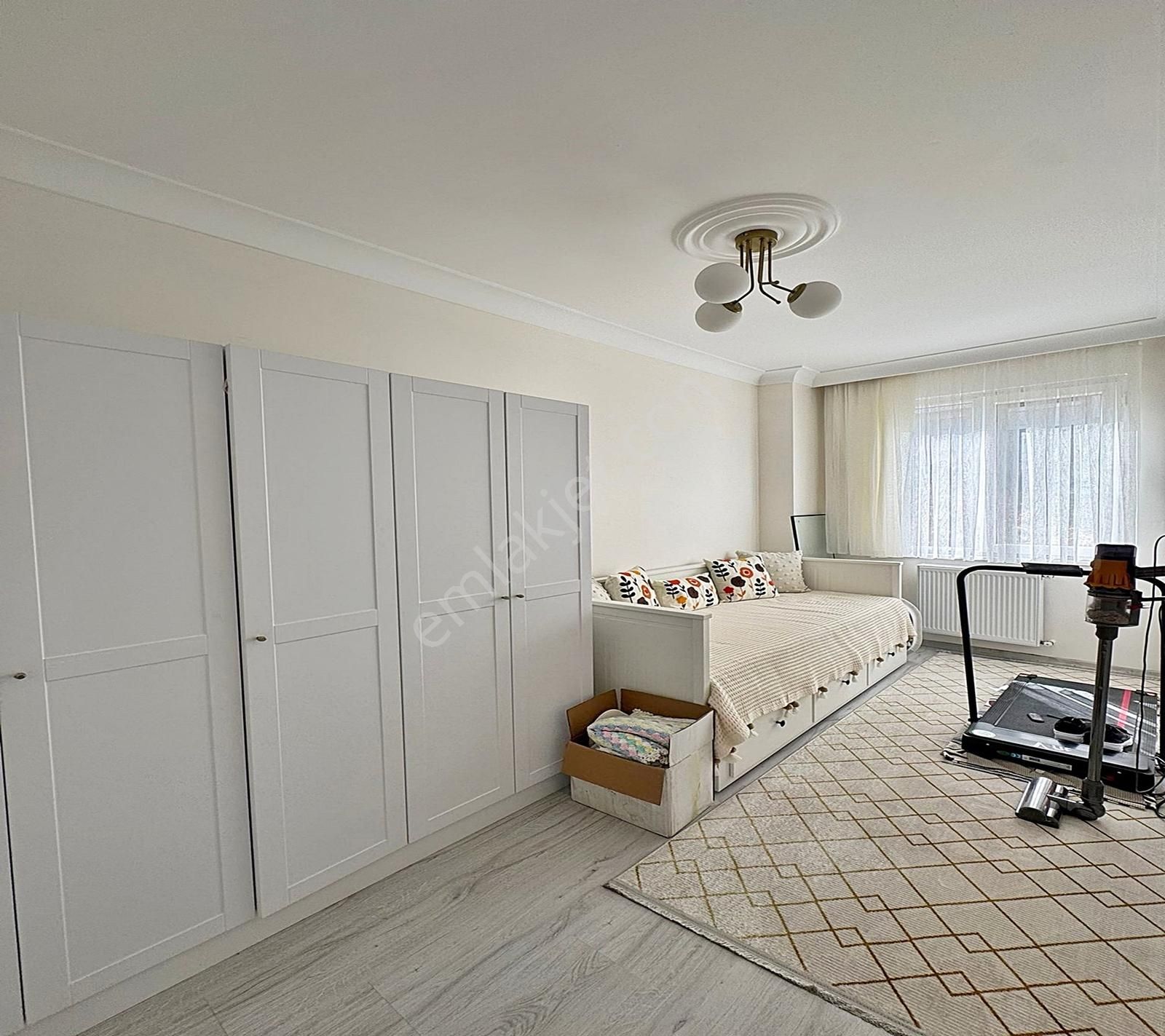 Barbaros H.p Mah. 2+1 Asansörlü Balkonlu Kat.2 3.220.000tl - Görsel 2