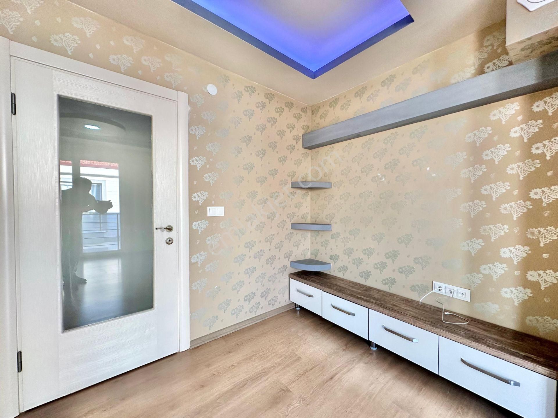 ꧁ay Emlaktan꧂akçay'da Kombili Ön Cephe Ebeveyn Banyolu Asansörlü Satılık 2+1 Lüks Daire - Görsel 11