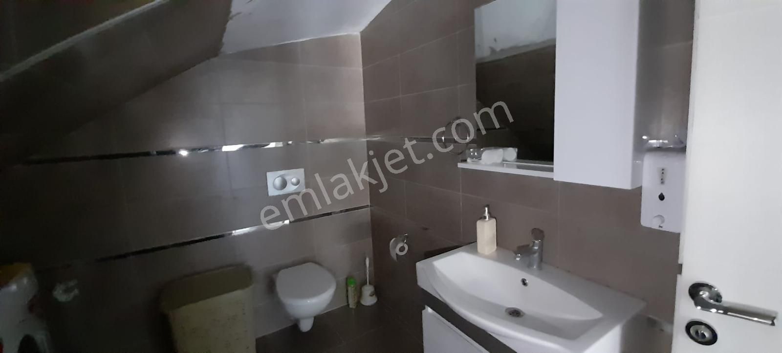 Stoptan Günlükbaşı 2+1 Giriş Kat Satılık - Görsel 11