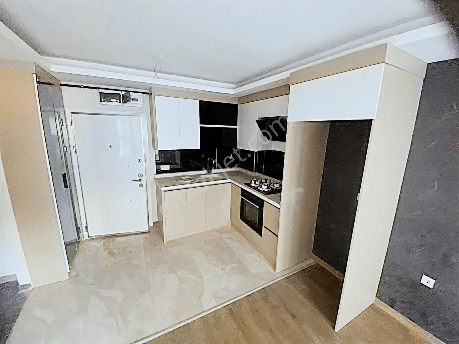 İncek Emlak'tan Cam Balkonlu Masrafsız Geniş M2 1+1 Daire - Görsel 16