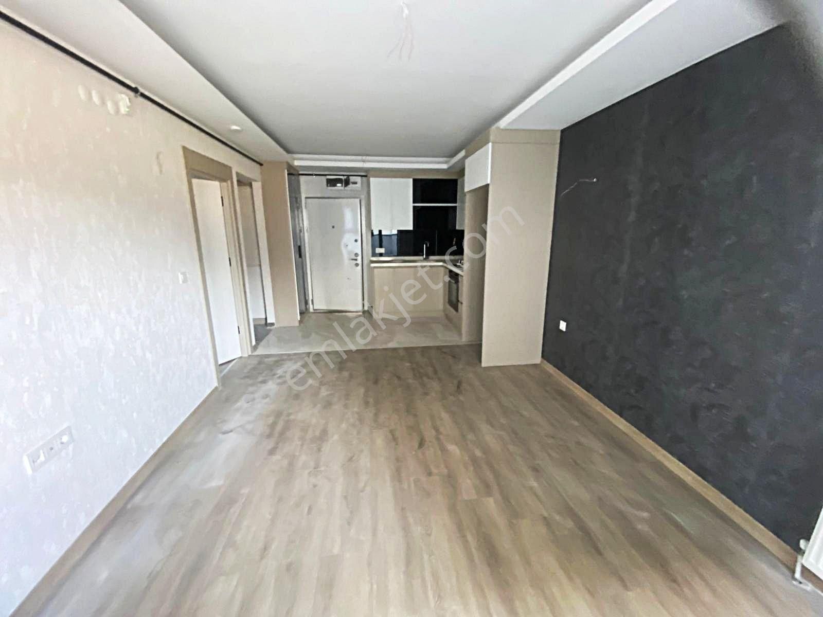 İncek Emlak'tan Cam Balkonlu Masrafsız Geniş M2 1+1 Daire - Görsel 41