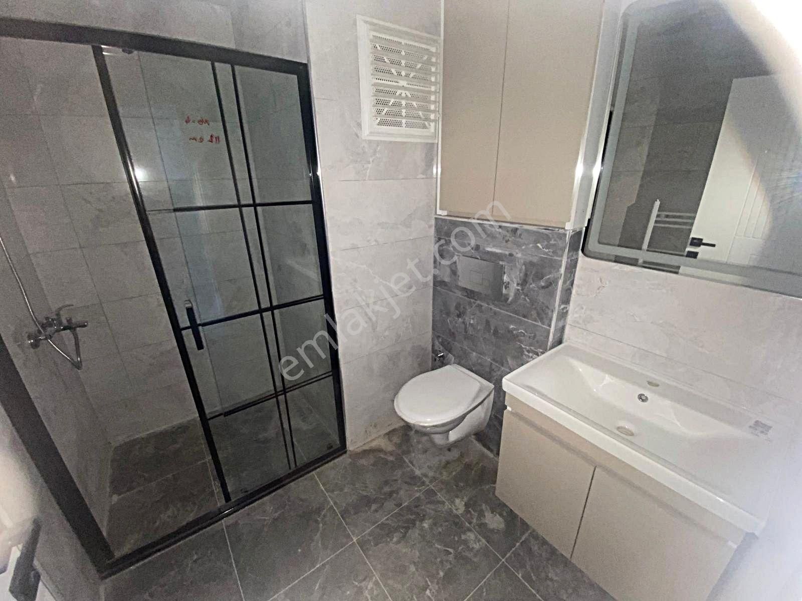 İncek Emlak'tan Cam Balkonlu Masrafsız Geniş M2 1+1 Daire - Görsel 11