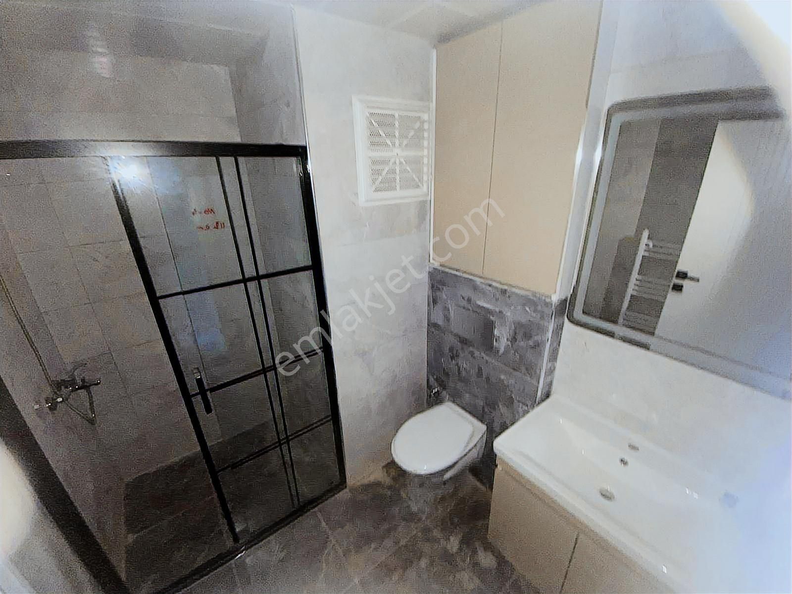 İncek Emlak'tan Cam Balkonlu Masrafsız Geniş M2 1+1 Daire - Görsel 44