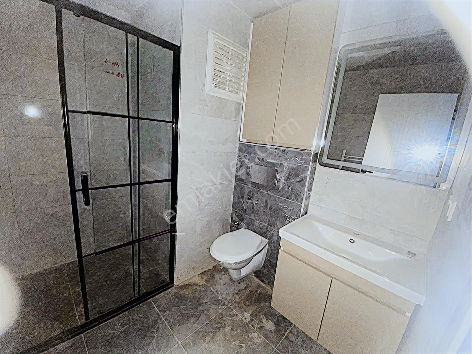 İncek Emlak'tan Cam Balkonlu Masrafsız Geniş M2 1+1 Daire - Görsel 33