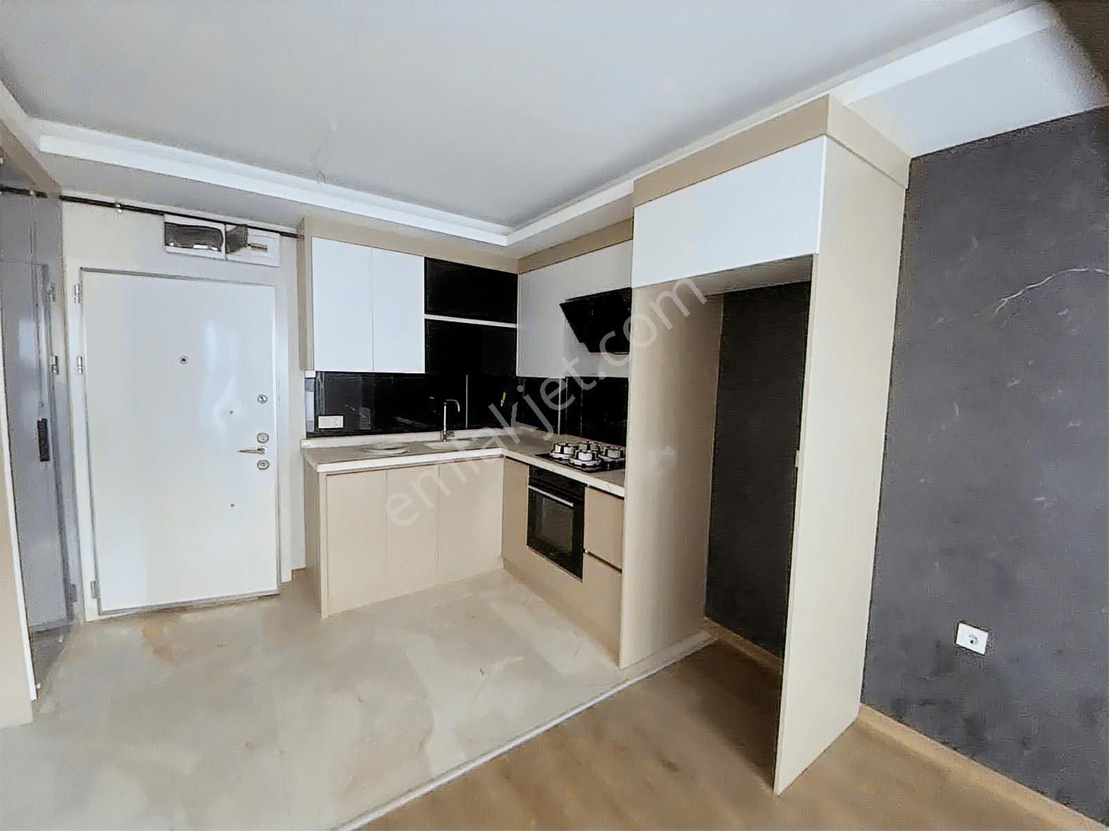 İncek Emlak'tan Cam Balkonlu Masrafsız Geniş M2 1+1 Daire - Görsel 37