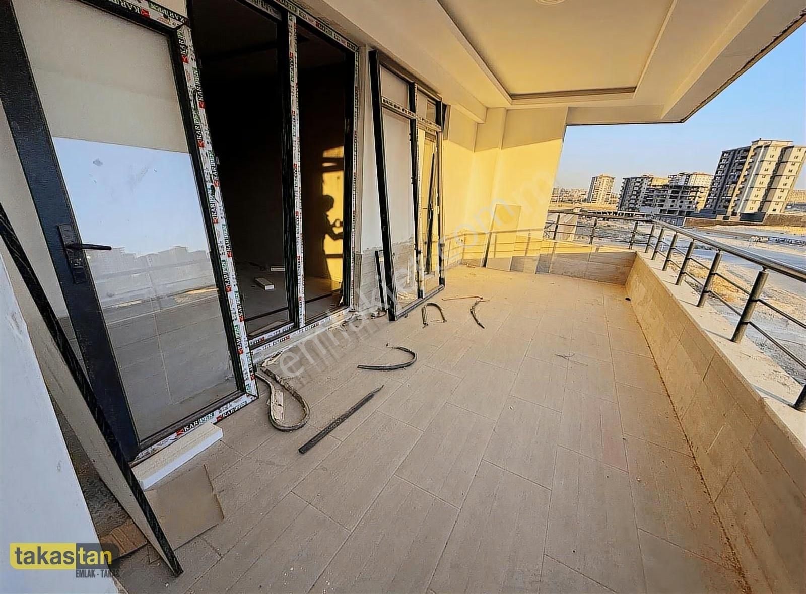 Stadyum Yakını Yerden Isıtma Arakat Merkezi Lokasyon Sıfır - Görsel 7