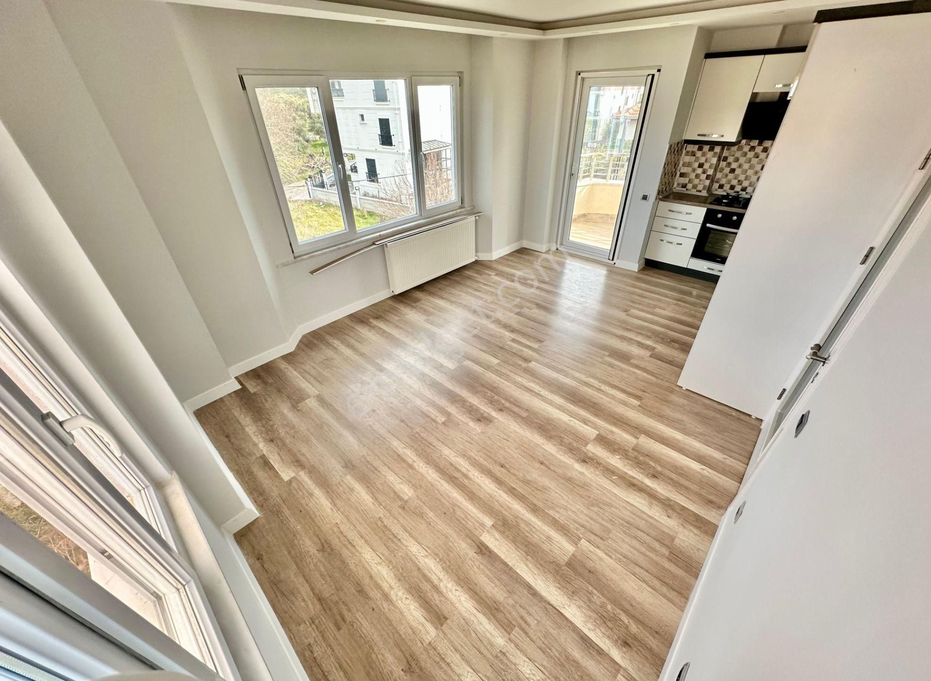 ꧁ay Emlaktan꧂akçay'da Kazdağları Eteklerinde Muhteşem Konumlu Doğalgazlı Satılık 1+1 Lüks Daire - Görsel 11