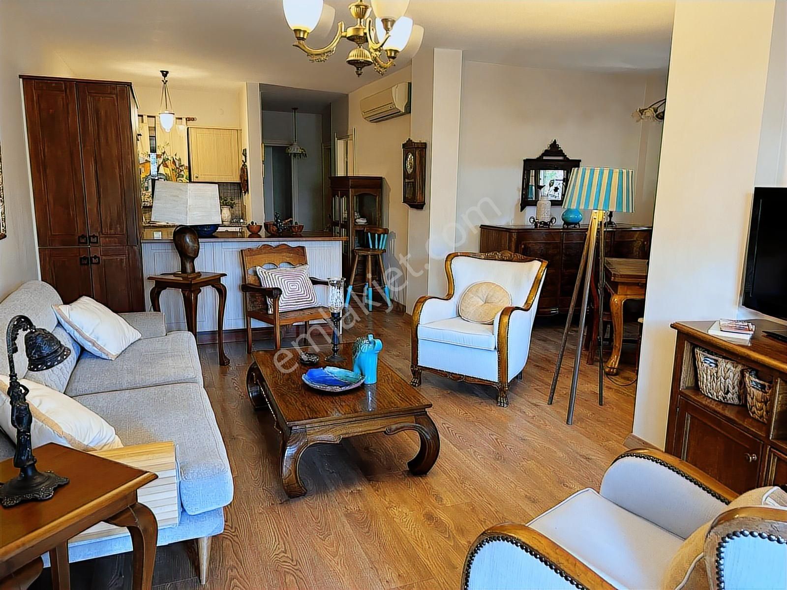 Umurça'da Bahçe Katı 2+1 Daire - Görsel 17