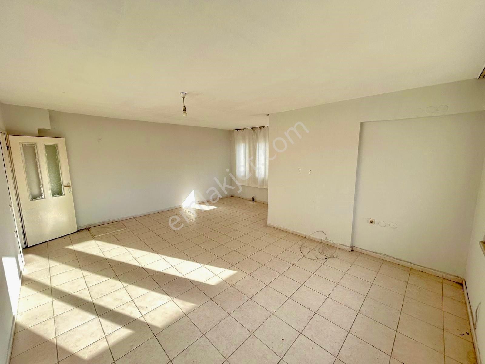 🏡 Referans'tan İkizçay'da Ön Cephe Ara Kat 3+1 Daire - Görsel 24