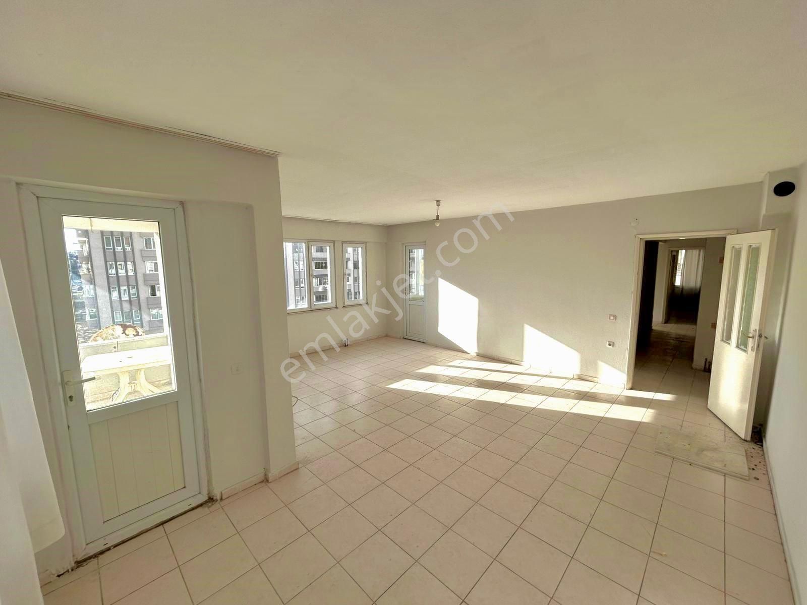 🏡 Referans'tan İkizçay'da Ön Cephe Ara Kat 3+1 Daire - Görsel 25