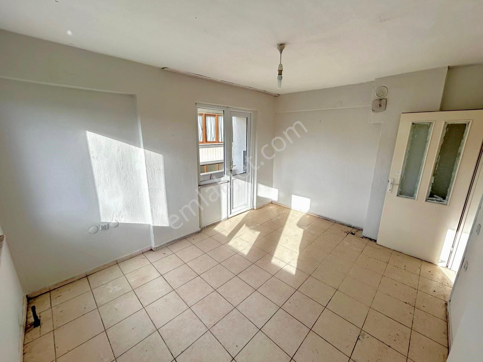 🏡 Referans'tan İkizçay'da Ön Cephe Ara Kat 3+1 Daire - Görsel 12