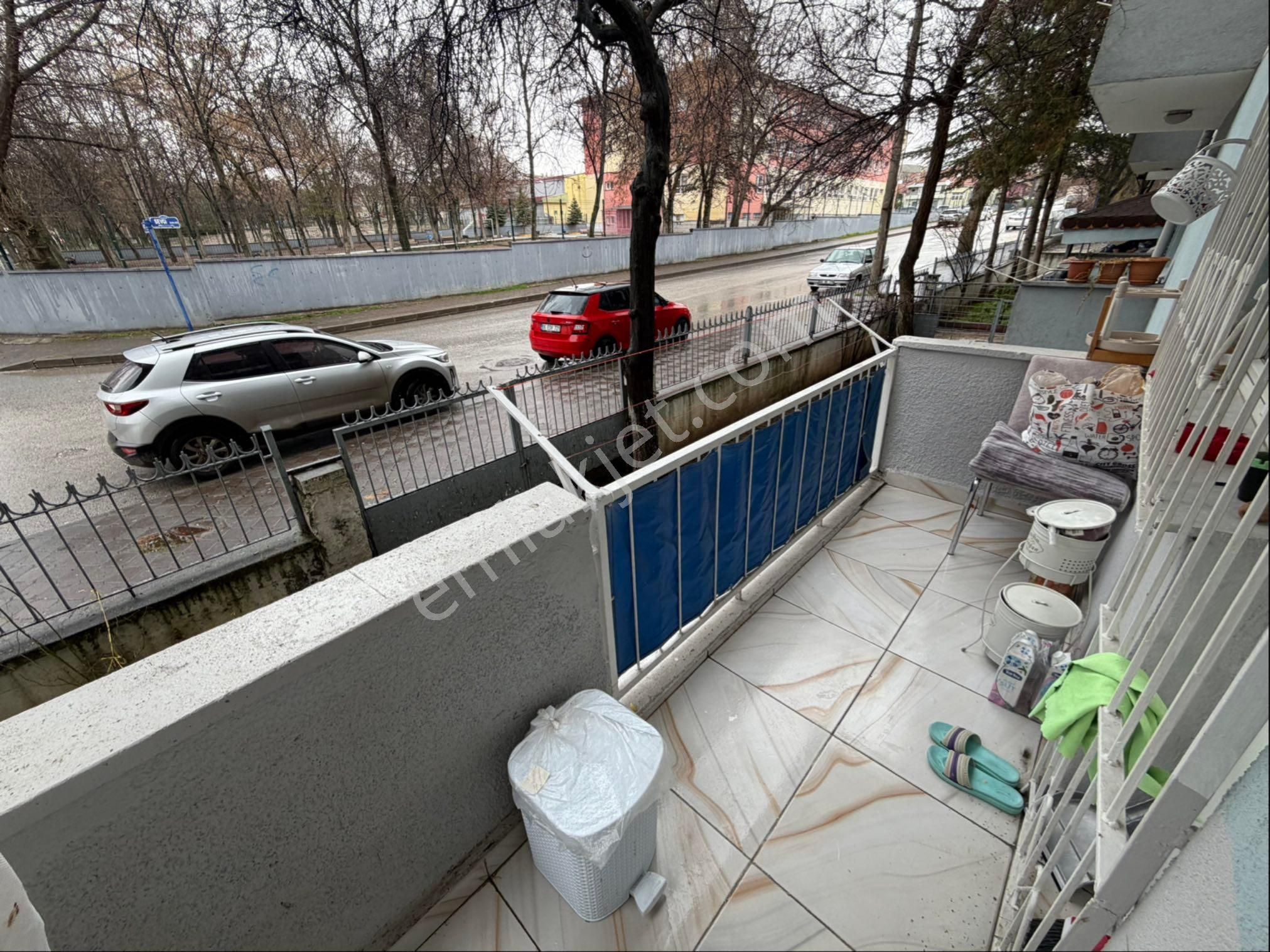 A L C Den Site İçi Metroya 5 Dk Full Yapılı Satılık 3+1 Daire - Görsel 3